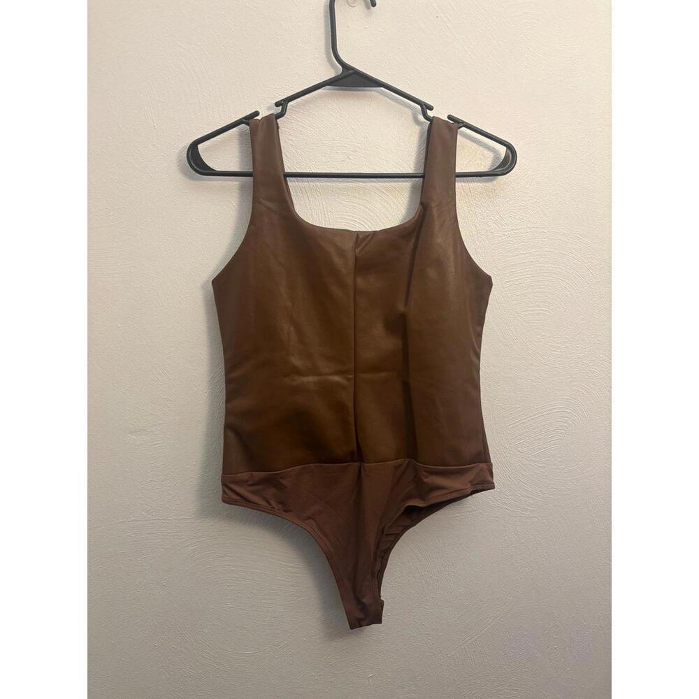 Francesca’s Faux Leather Bodysuit Size Medium - Picture 2 of 6